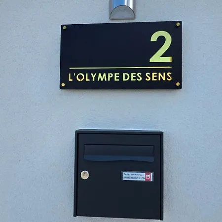 Alojamento de Acomodação e Pequeno-almoço L'olympe Des Sens Poilhes