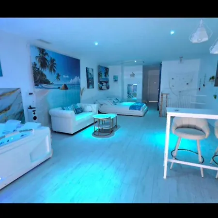 L'olympe Des Sens Bed & Breakfast 4*